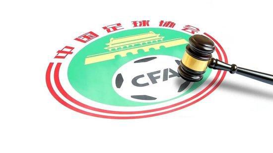 亚洲成人18